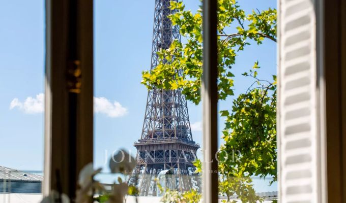 Sale Apartment Paris 16ème