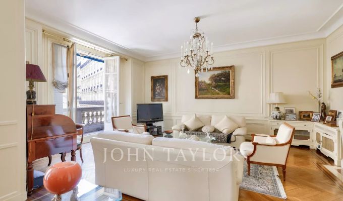 Sale Apartment Paris 16ème