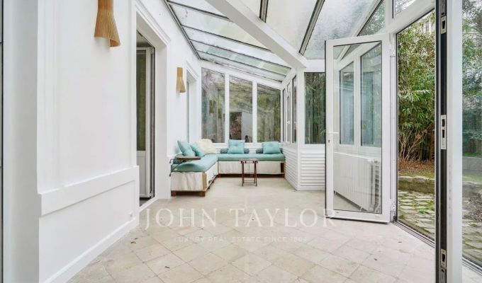 Sale Apartment Paris 16ème