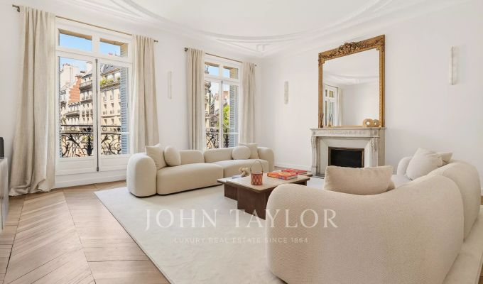 Sale Apartment Paris 16ème