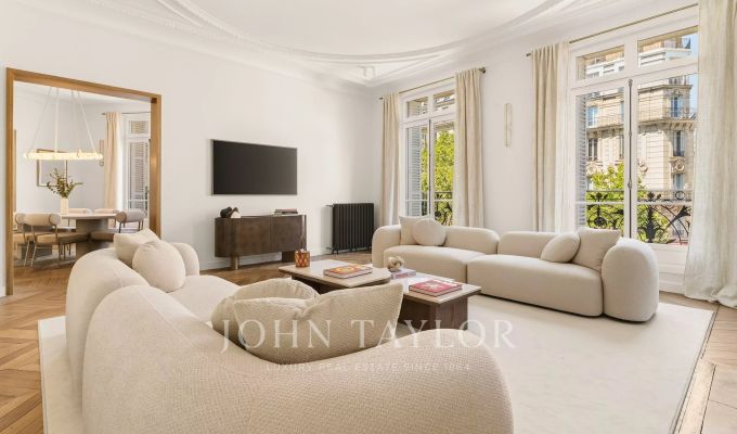 Sale Apartment Paris 16ème
