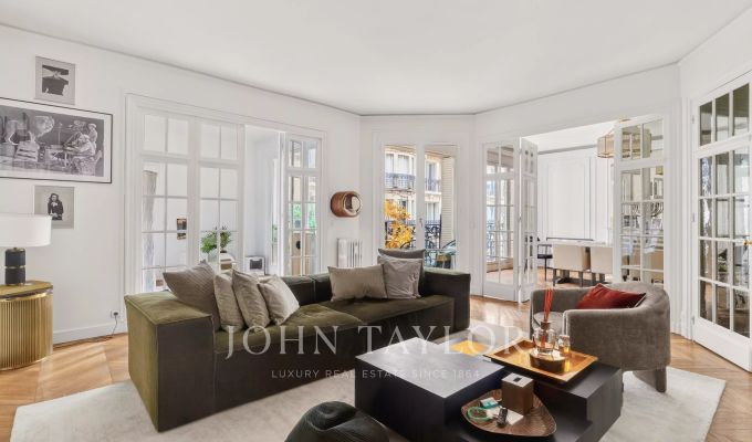 Sale Apartment Paris 16ème