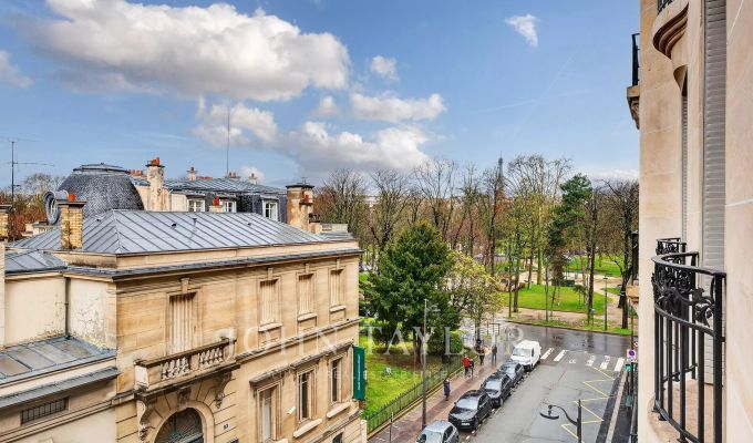 Sale Apartment Paris 16ème
