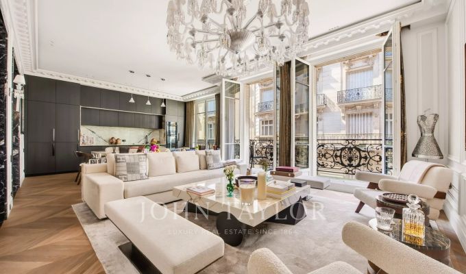 Sale Apartment Paris 16ème
