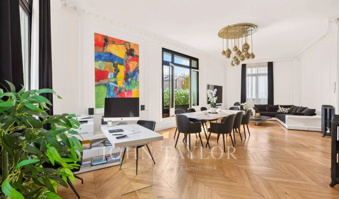 Sale Apartment Paris 16ème