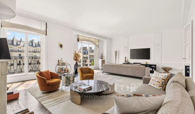 Sale Apartment Paris 16ème
