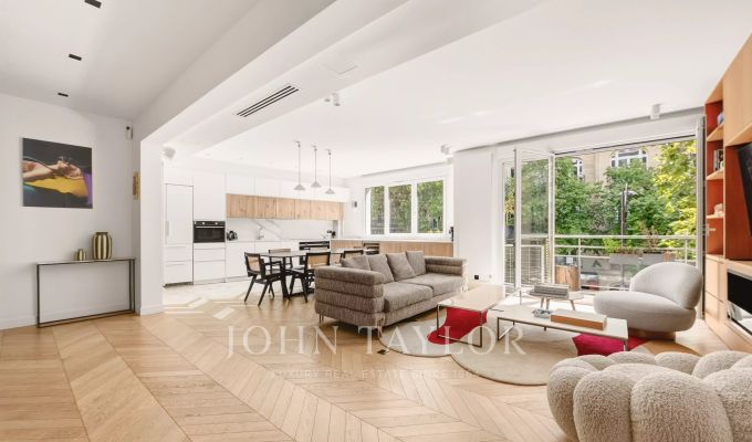Sale Apartment Paris 16ème