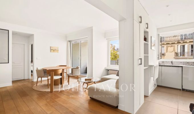 Sale Apartment Paris 16ème