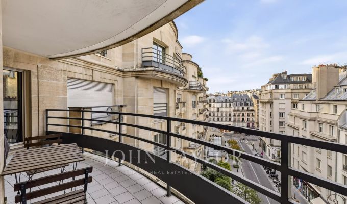 Sale Apartment Paris 16ème