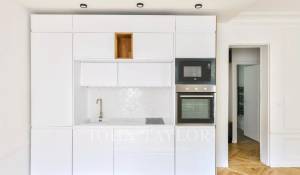 Sale Apartment Paris 17ème