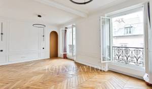Sale Apartment Paris 17ème