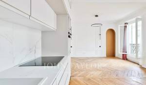 Sale Apartment Paris 17ème