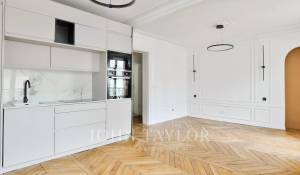 Sale Apartment Paris 17ème