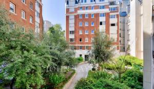 Sale Apartment Paris 17ème