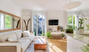 Sale Apartment Paris 17ème