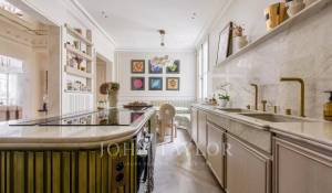 Sale Apartment Paris 17ème