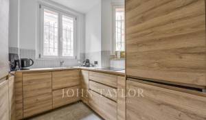 Sale Apartment Paris 17ème