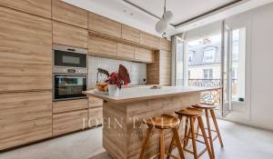 Sale Apartment Paris 17ème