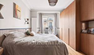 Sale Apartment Paris 17ème
