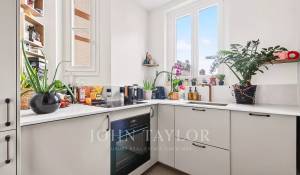 Sale Apartment Paris 17ème