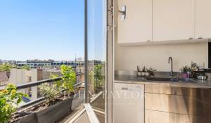 Sale Apartment Paris 17ème