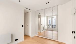 Sale Apartment Paris 17ème