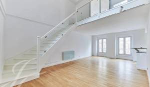 Sale Apartment Paris 18ème