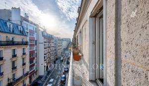 Sale Apartment Paris 18ème