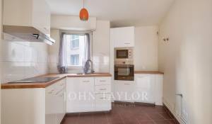 Sale Apartment Paris 18ème