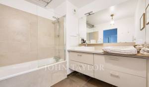 Sale Apartment Paris 18ème