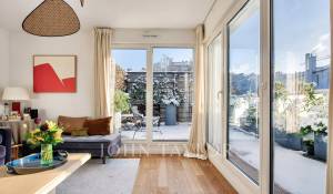 Sale Apartment Paris 18ème