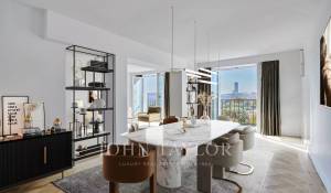 Sale Apartment Paris 1er