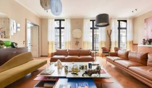 Sale Apartment Paris 1er