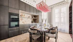 Sale Apartment Paris 1er