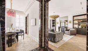 Sale Apartment Paris 1er