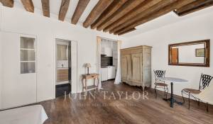 Sale Apartment Paris 1er