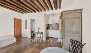 Sale Apartment Paris 1er