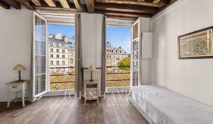 Sale Apartment Paris 1er