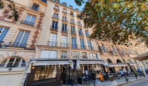 Sale Apartment Paris 1er