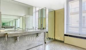 Sale Apartment Paris 1er