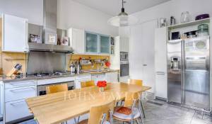Sale Apartment Paris 1er