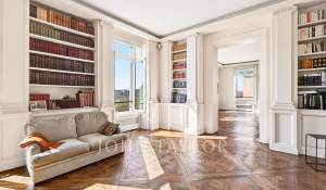 Sale Apartment Paris 1er