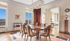 Sale Apartment Paris 1er