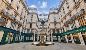 Sale Apartment Paris 1er