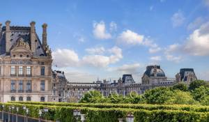 Sale Apartment Paris 1er
