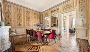 Sale Apartment Paris 1er