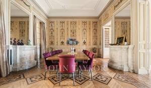 Sale Apartment Paris 1er
