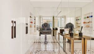 Sale Apartment Paris 1er
