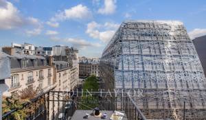 Sale Apartment Paris 1er