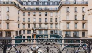Sale Apartment Paris 1er